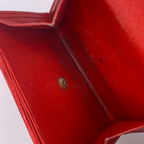 Louis Vuitton Red Epi Trifold Wallet and Coin Pouch - Picture 13 of 17